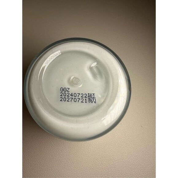 ROUND LAB Birch Juice Moisturizing Cream 2.7 Fl Oz - Picture 3 of 9